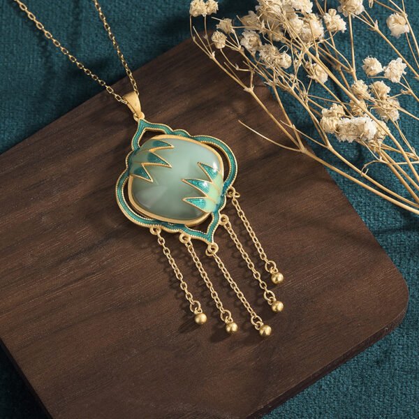 Chinese Style Enamel Bamboo Leaf Square Pendant Necklace