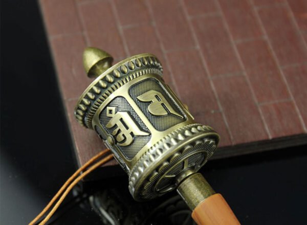 77733406692.jpg Buddhist supplies hand-cranked prayer wheels